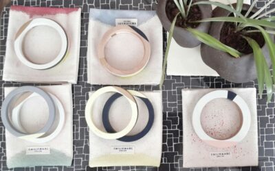 Bracelets Émilie Marc : Du bois aux bijoux.